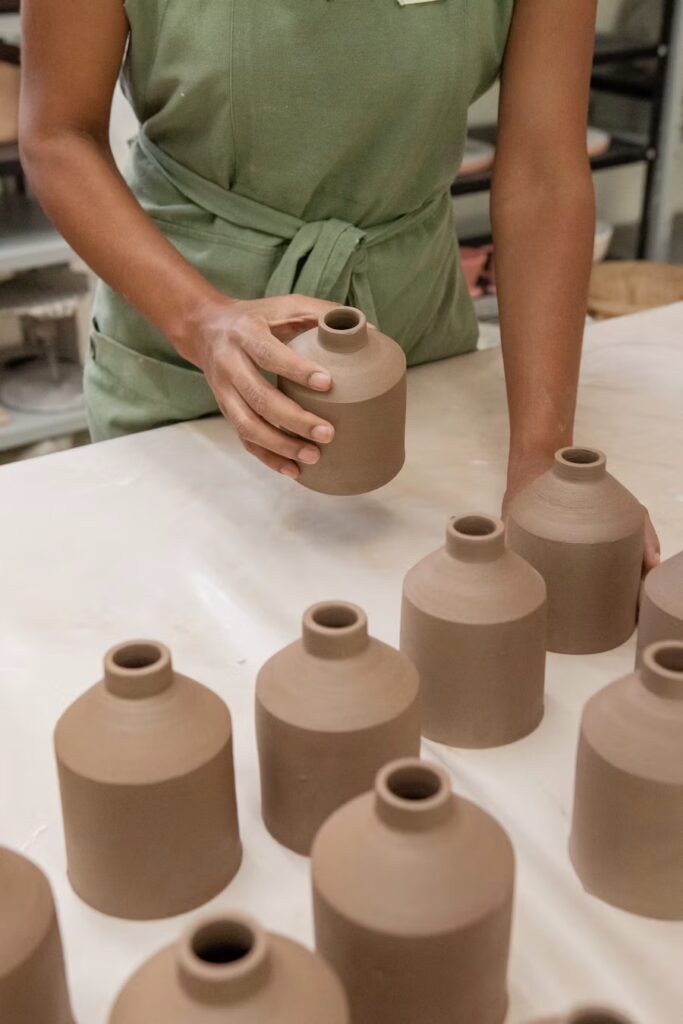 mold pottery
